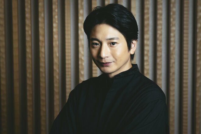 向井理　撮影／有坂政晴　ヘアメイク／宮田靖士　スタイリスト／外山由香里（5/10）