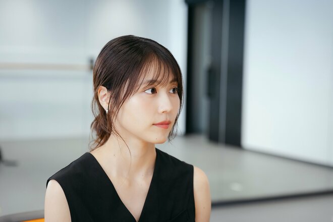 有村架純　撮影／有坂政晴　ヘアメイク／新山いずみ　スタイリング／瀬川結美子（2/9）