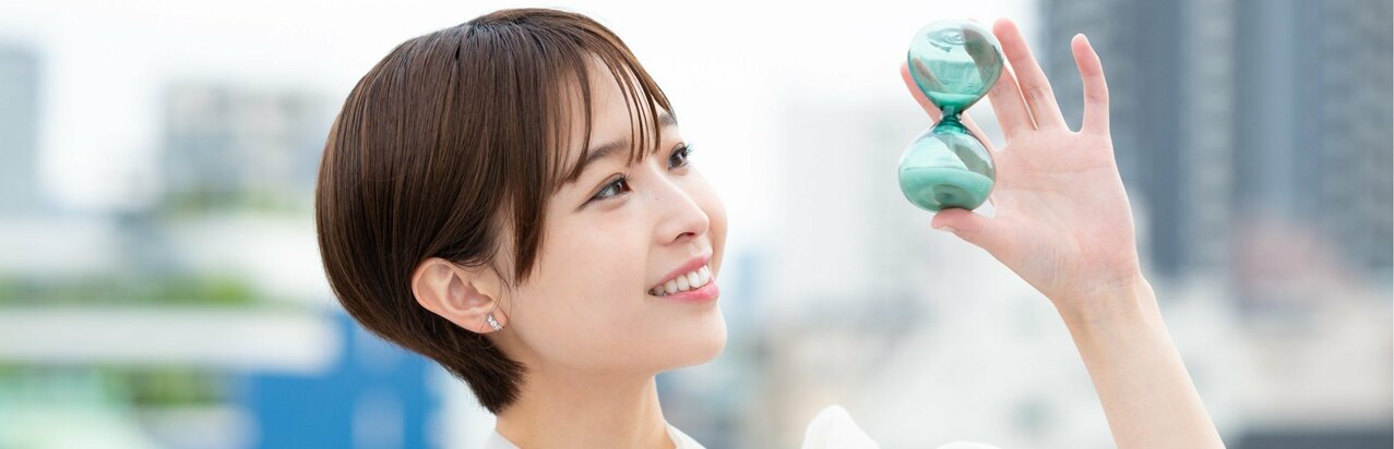 トラウマに苦しむ渡邊渚を救った｢人生においても｣大きな存在と｢お金を払っているんだから行かなくちゃ｣持続エクスポージャー療法、｢涙が出るほど感動した｣パリの青空、色が戻ってきた瞬間}