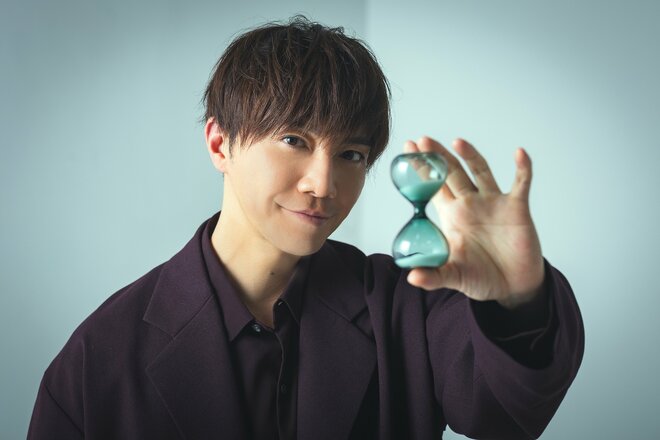 成宮寛貴　撮影／有坂政晴　ヘアメイク／INOMATA（&’s management） スタイリスト／杉長知美（8/10）