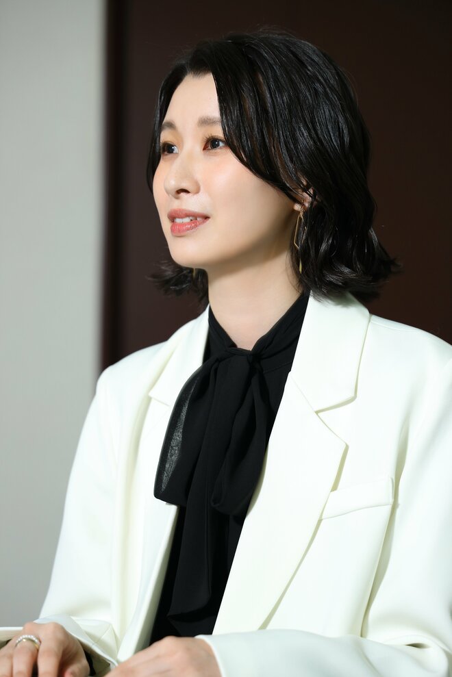 行平あい佳　撮影／河村正和（4/4）