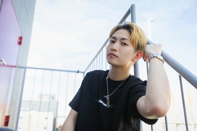 綱啓永　撮影／有坂政晴（4/10）