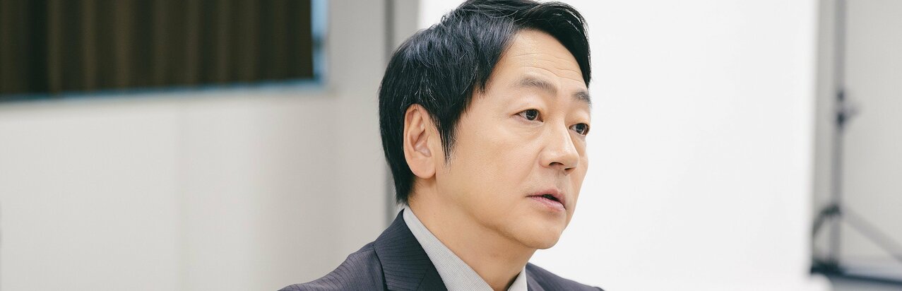 大森南朋「芸能界のしがらみを信じられなかった」父・麿赤兒から“やってみたら”と言われ始まった役者人生の長い道のりと“分岐点”}