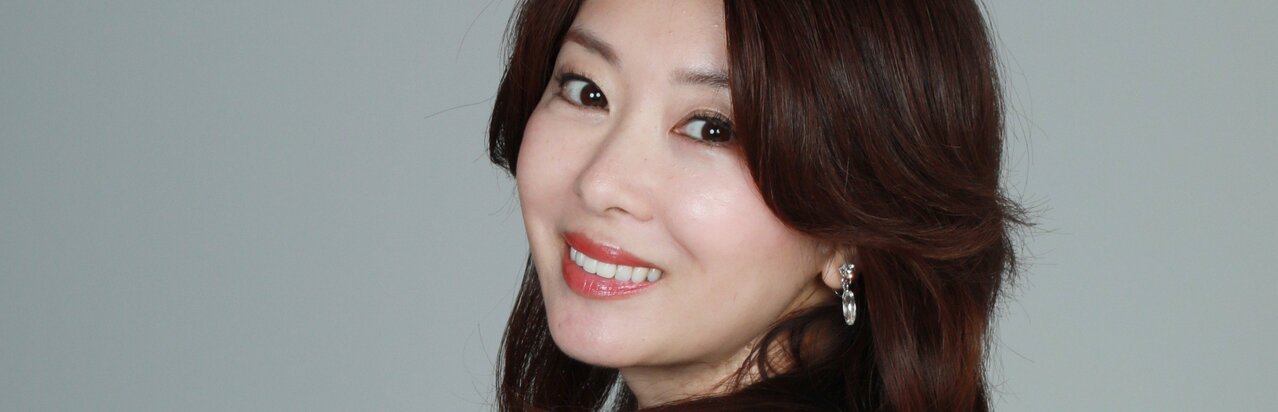 矢部美穂が語る中山美穂との思い出「憧れのミポリンさんと一緒になったらどうにかなっちゃいそうで、ミポリンさんの姿が見えてとっさにエレベーターのドアを閉めました」}