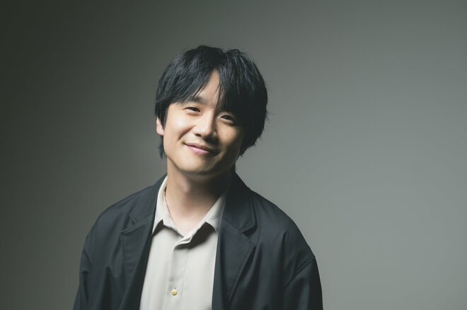 風間俊介　撮影／冨田望　ヘアメイク／清家いずみ　スタイリスト／手塚陽介（8/10）