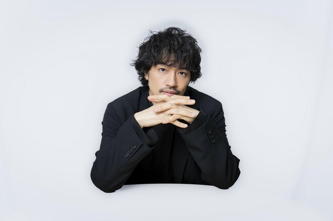 斎藤工　撮影／三浦龍司（5/11）