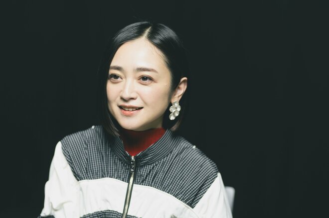 安達祐実　撮影／冨田望（4/5）