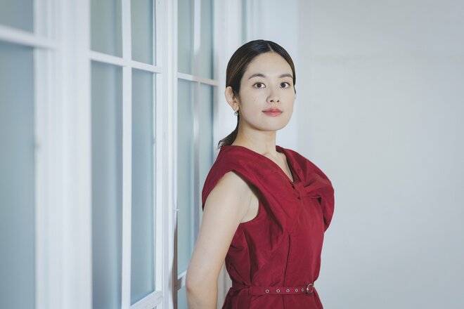 筧美和子　カメラマン／有坂政晴　スタイリスト／小松千鶴　ヘアメイク／中山友恵（7/10）