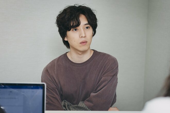 坂東龍汰　撮影／有坂政晴　スタイリスト／李靖華　ヘアメイク／後藤泰（6/10）