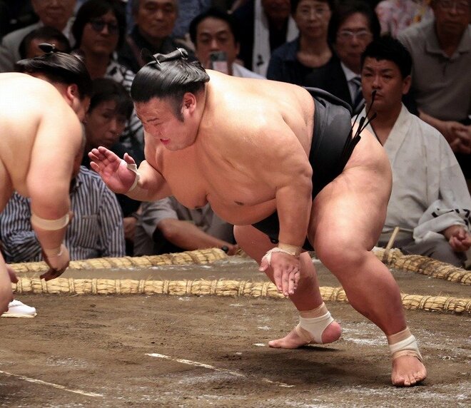 貴景勝最後の取り組み　（8/11）