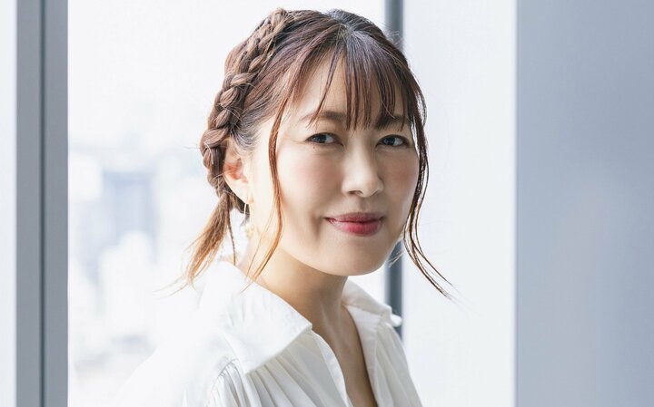 子どもが泣き止むと話題…「シナぷしゅ」人気曲『タベタイ』は坂本美雨が娘の離乳食拒否から生み出した親子救済ソング 