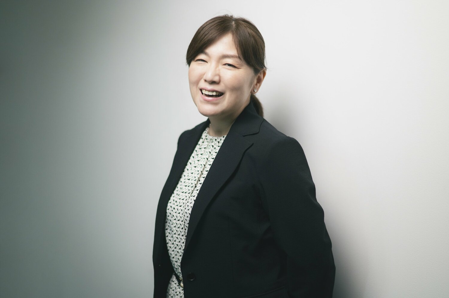 小説家・柚月裕子「ただただ一瞬でもいいから笑っていてほしい」作品に込め続ける“読者への最大級の思いやり”|オリジナル|インタビューサイト ...