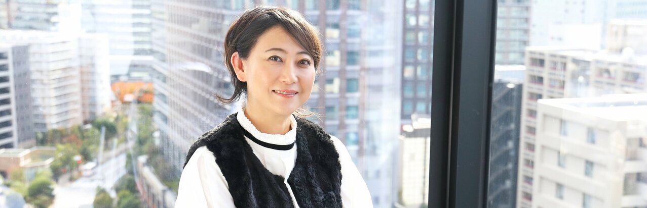 友近が｢すごみを感じた｣名取裕子の姿勢、｢一番難しかった｣街頭シーンの助けとなった自身のネタ、最後の崖シーンで｢素晴らしいなぁ｣と感じた女優}