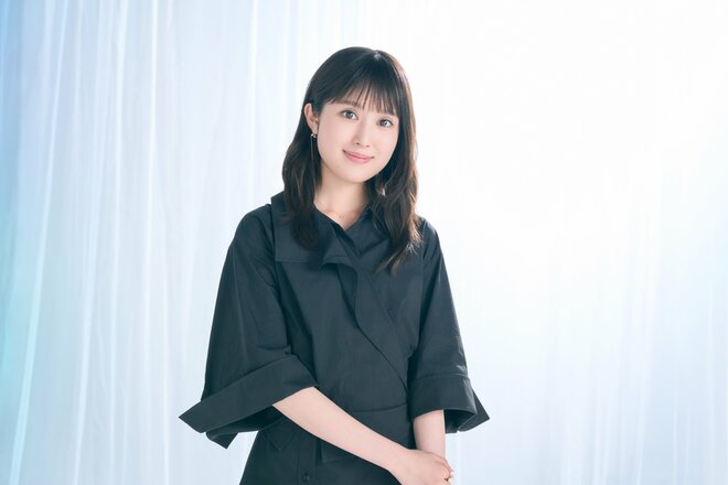 福本莉子　撮影／松島豊　ヘアメイク／伏屋陽子　スタイリング／Lim Lean Lee（2/7）
