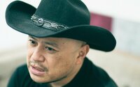 芸人ハリウッドザコシショウ『R-1』で「どんなにウケていても優勝前年まで毎回3回戦で落とされていた」理由と「『KOC2023』のサルゴリラは理想の勝ち方」と語るワケ