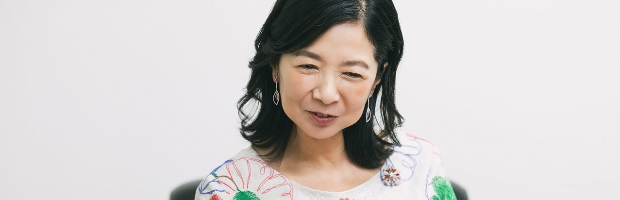 宮崎美子「地元の皆さんが炊き出ししてくださったお食事が忘れられないです」地元熊本をこよなく愛す理由とは？「東京で暮らしてる年月のほうが長いのに……」}