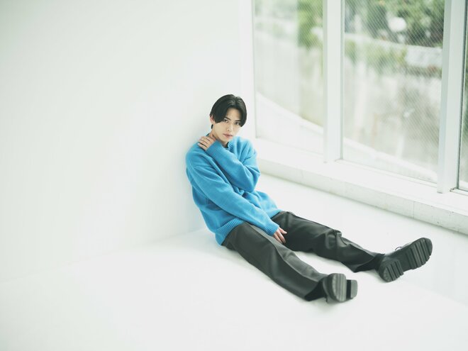 影山拓也　撮影／冨田望　ヘアメイク／大島智恵美（7/9）