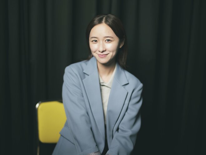 堀田真由　撮影／冨田望（4/5）