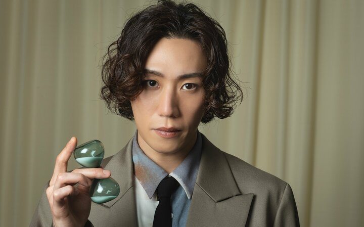 早乙女太一が劇団朱雀の最新公演『OMIAKASHI』で挑む新境地 「灰になる」ほどの重圧と浜中文一らゲストへの信頼 