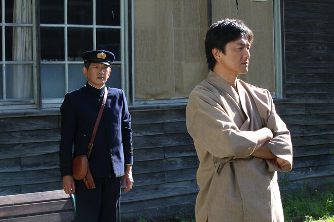 映画『ハオト』より　原田龍二と長谷川朝晴　(c) JOE Company（3/4）