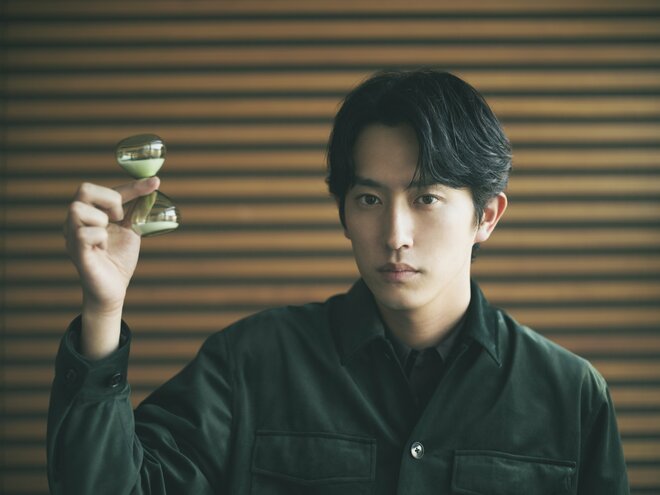 杉野遥亮　撮影／冨田望　ヘアメイク／佐藤友勝（Rond）スタイリスト／井田正明（7/10）