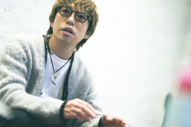 高橋優　撮影／冨田望（2/10）