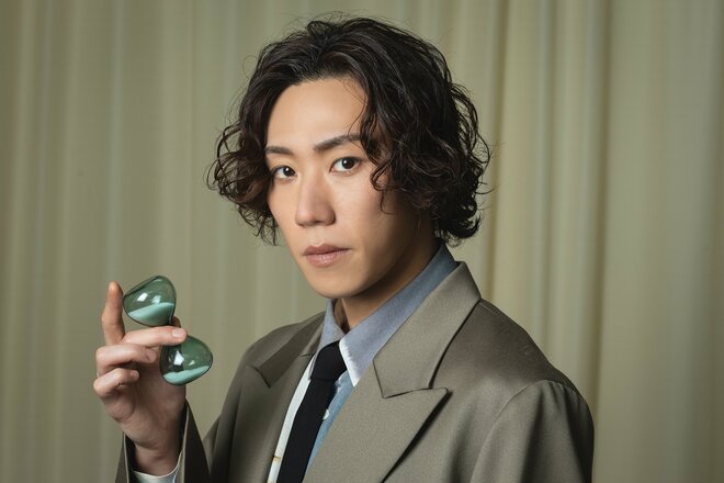 早乙女太一　撮影／有坂政晴　ヘアメイク／Aya Iwasawa　スタイリスト／TAKAFUMI YAO（4/10）