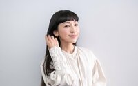 「今村監督に出会えてなければ、私は今ここにいない」麻生久美子のスタートは映画『カンゾー先生』、危機を救ったのはドラマ『時効警察』