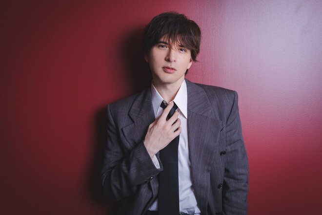 城田優　撮影／有坂政晴　ヘアメイク／Emiy(エミー)【Three Gateee LLC.】　スタイリスト／黒田領（4/5）