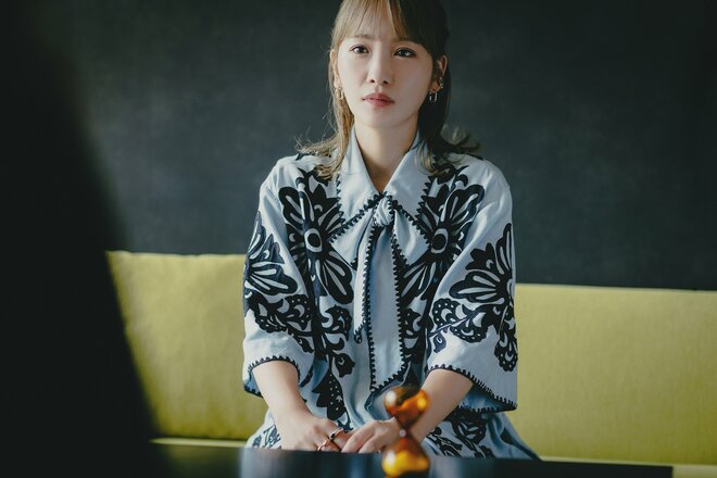 川栄李奈　撮影／有坂政晴（9/10）