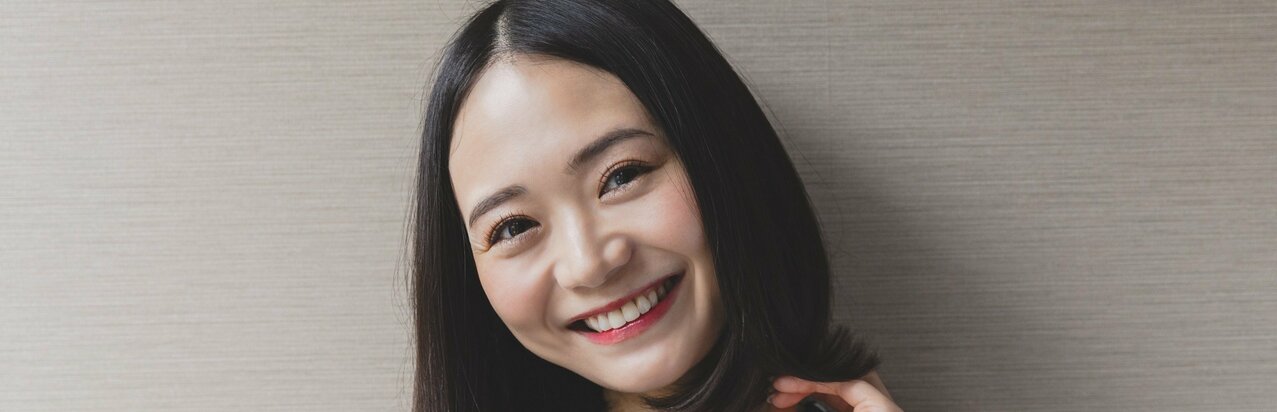 9頭身ビンボー女優の緑川静香が語る3畳物置部屋での過酷な生活…日光の殺菌作用を信じて雑草を食べた子供時代}