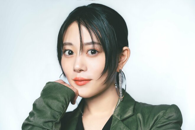 高畑充希・清水美依紗　撮影／杉山慶伍（2/6）