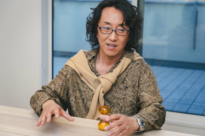 鈴木伸二　撮影／有坂政晴（9/10）