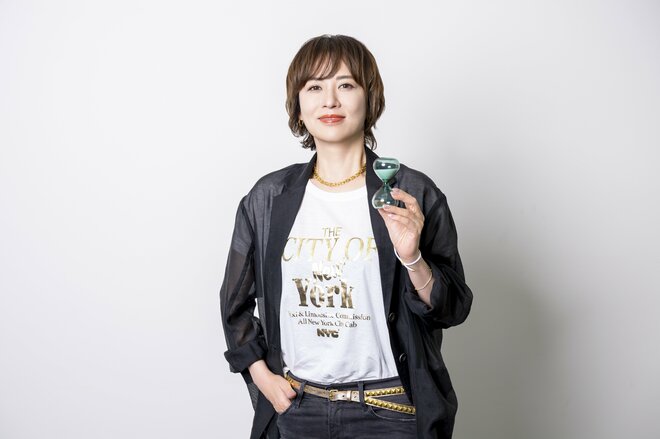 鈴木砂羽　撮影／三浦龍司（7/8）