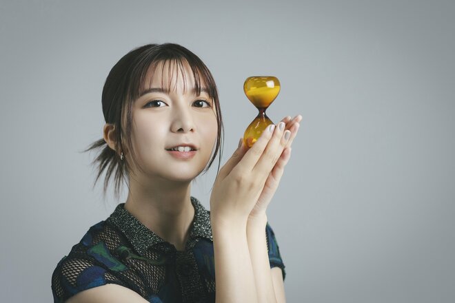 上白石萌歌　撮影／有坂政晴　ヘアメイク／坂本怜加(Allure)　スタイリスト／道端亜未（2/10）