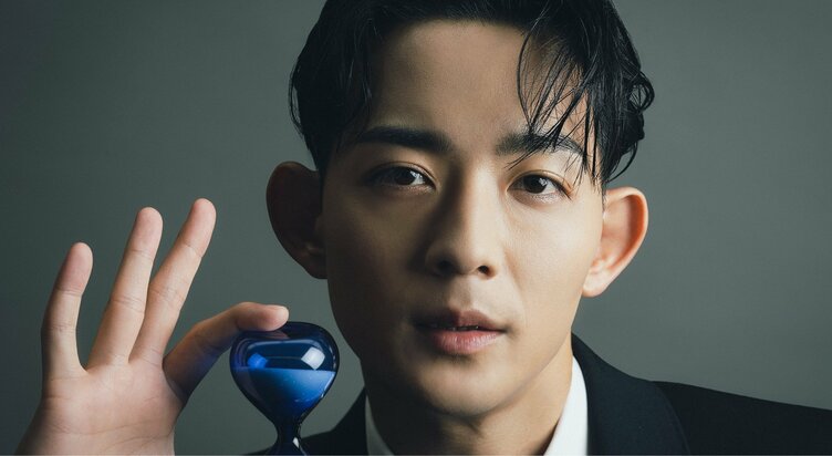 竜星涼、芸能以外の「違う道の楽しさも経験してみたい」“過去に執着する役”を演じて悩んだ「思い出にどう向き合うか」}