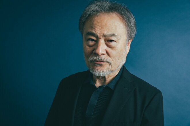 黒沢清　撮影／有坂政晴　スタイリスト／田中伸紀（3/7）