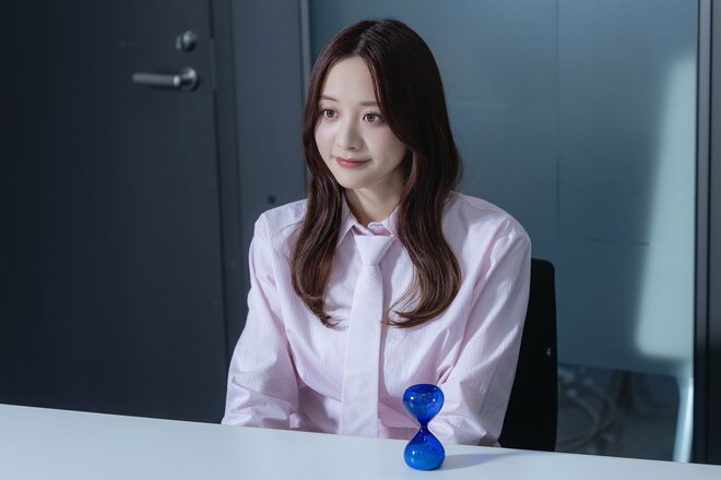 森香澄　撮影／有坂政晴　スタイリスト／コバヤシリョウコ　ヘアメイク／住本彩（2/5）