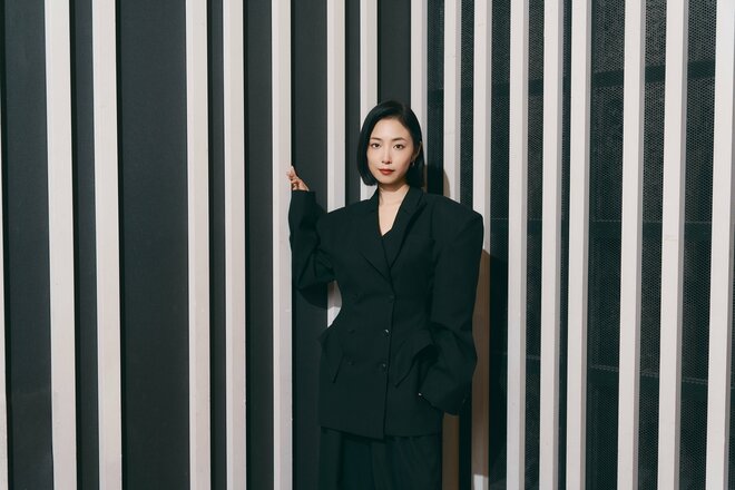 MEGUMI　撮影／松島豊（4/10）