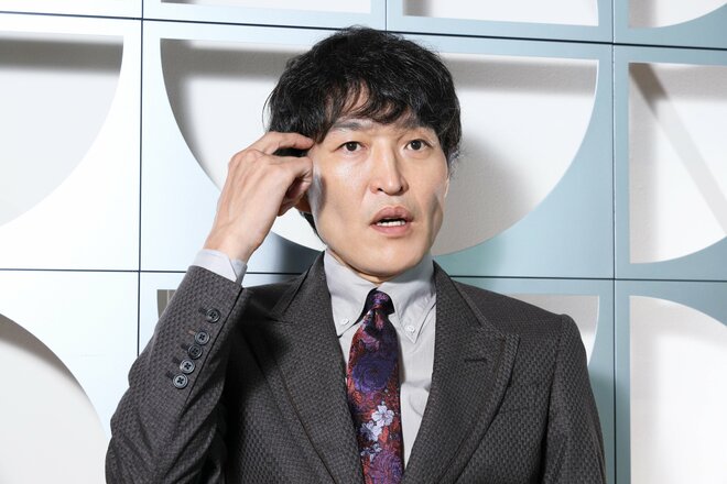 千原ジュニア　撮影／河村正和（10/12）