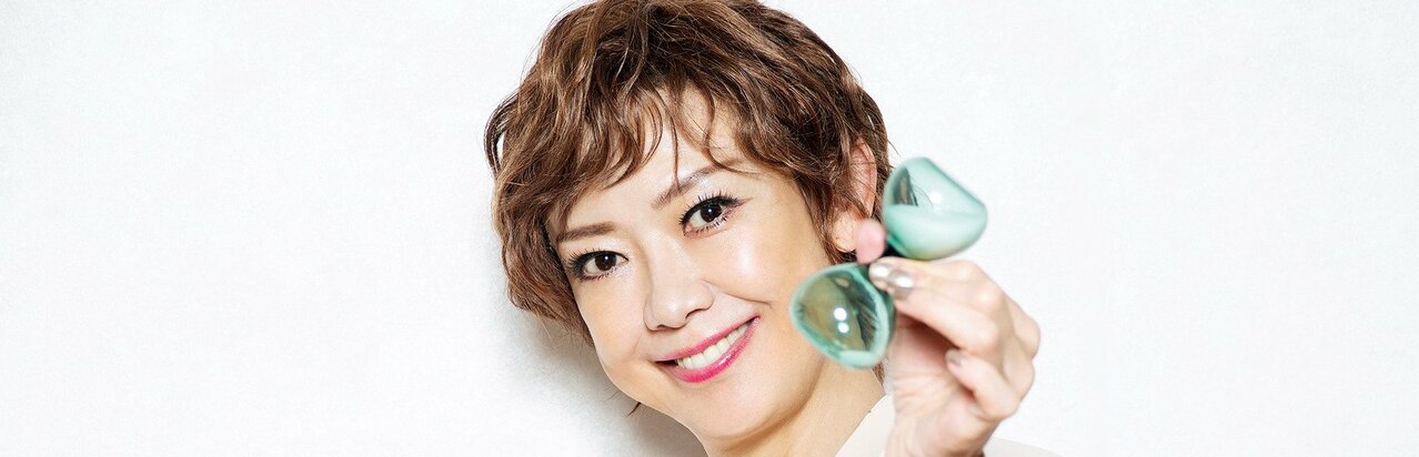 宝塚退団後に海外移住…姿月あさとが現地で触れた音楽の原点と「どん底」を救った秋元康からの忘れられない言葉}