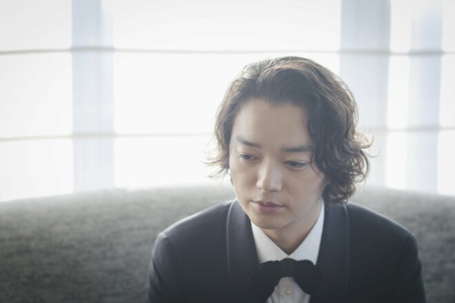 染谷将太　撮影／有坂政晴（10/10）