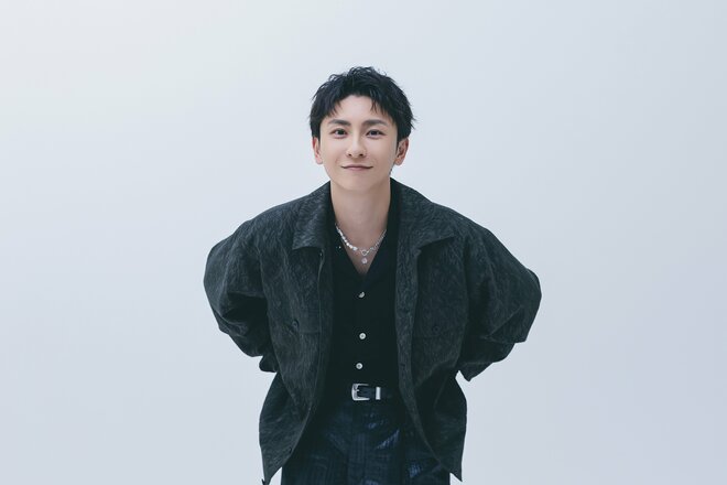 與真司郎　撮影／有坂政晴（5/10）