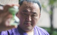 大相撲の通算連続出場記録を更新の玉鷲「すごく緊張した。まるで優勝したみたいな気分です」誕生日を迎え不惑40歳に突入！