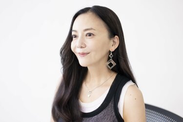 2ページ目) 華原朋美「小室哲哉さんには感謝しかありません」ステージ