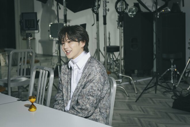 吉野北人　撮影／有坂政晴　ヘアメイク／大木利保（ＣＯＮＴＩＮＵＥ）　スタイリスト／吉田ケイスケ（3/10）