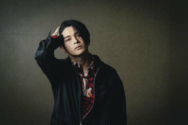 眞栄田郷敦　撮影／有坂政晴　ヘアメイク／MISU（SANJU） スタイリスト／MASAYA（PLY）（2/5）