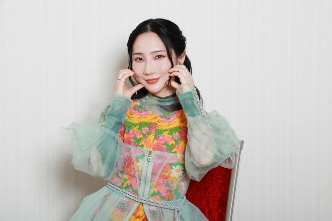 ファーストサマーウイカ　撮影／小島愛子　ヘアメイク／吉田真妃　クララシステム　スタイリスト／近藤伊代（5/5）