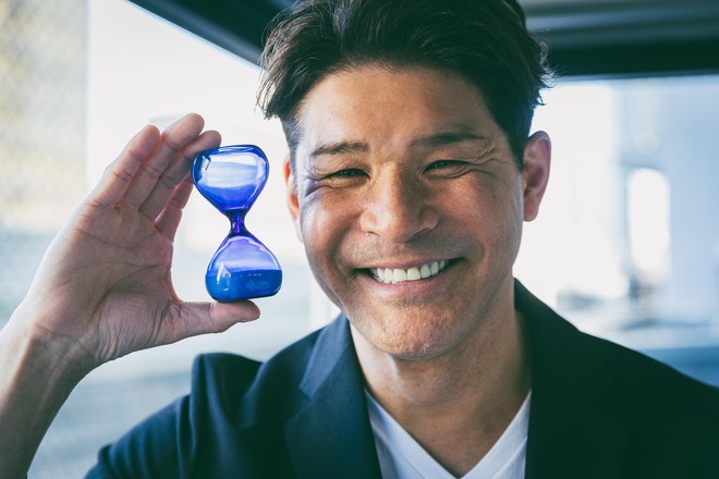 照英　撮影／有坂政晴（9/13）