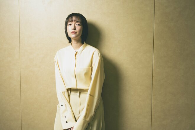 佐藤栞里　撮影／冨田望（3/12）